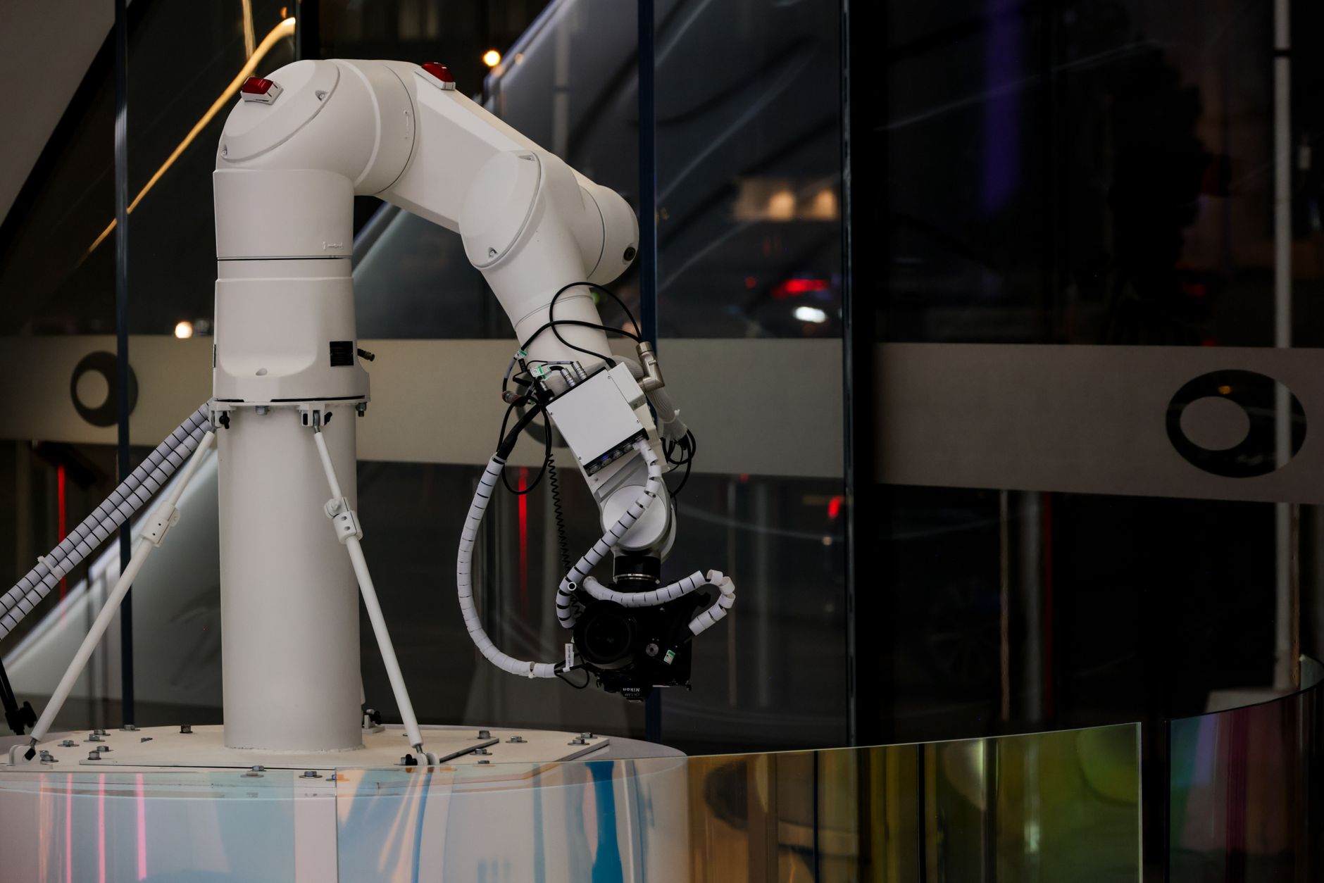 Samsung Mistral AI investment: Smart move for semiconductors